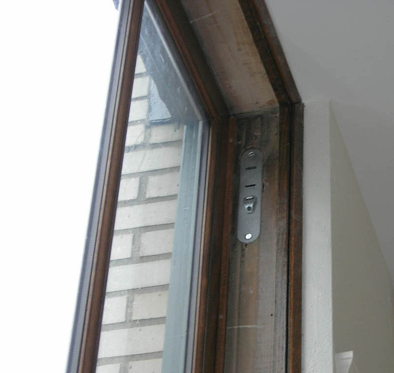 Spiral window balances removal and installation guidelines